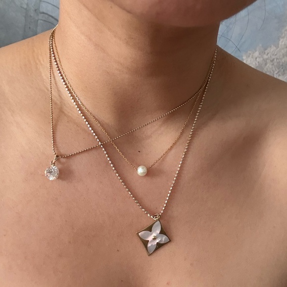 18k pearl necklace - Picture 2 of 5